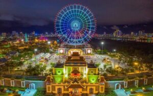 kham pha vong quay sun wheel bieu tuong ruc ro cua da thanh ve dem 1733479297 5 kham pha vong quay sun wheel bieu tuong ruc ro cua da thanh ve dem 1733479297